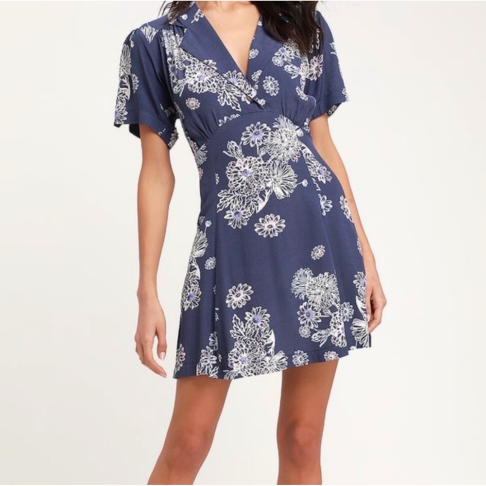 Free People Navy Blue Hawaiian Floral Mini Dress Feminine Romantic Size Medium